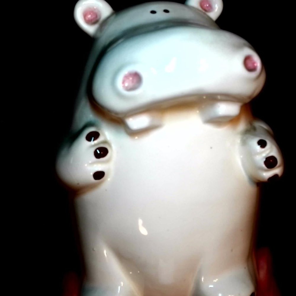 Hippo Vase